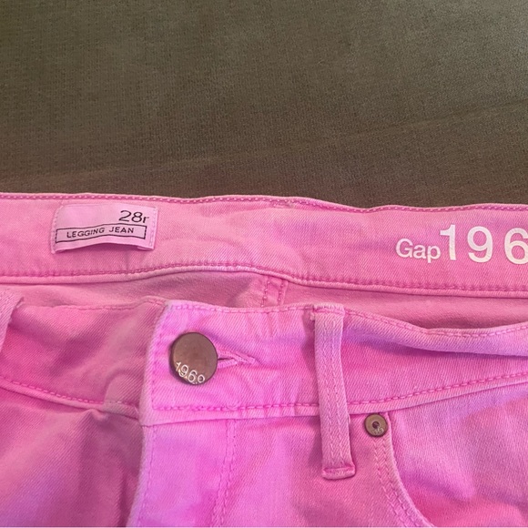 Gap size 28 skinny jeans - Picture 2 of 2
